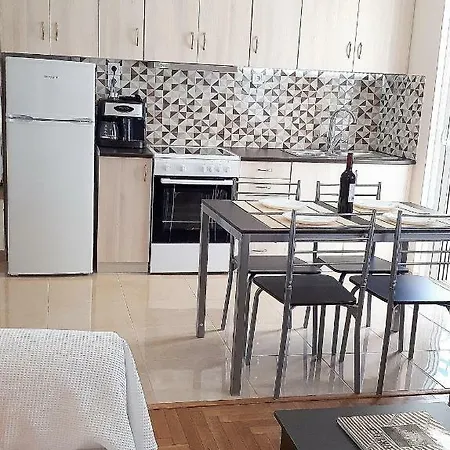 Stylish Apartment Near Katechaki Ateny Zewnętrze zdjęcie